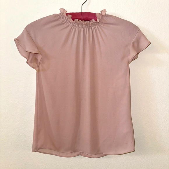 Express Blouse Flutter Sleeves in Blush size XS - Picture 2 of 6